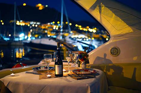 74 Off Romantic Cruise With Dinner By The Bay Promo