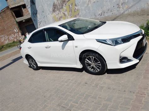 Toyota Corolla GLi 1 3 VVTi Special Edition 2018 For Sale In Sialkot