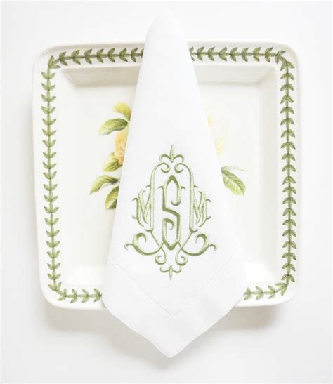 Elegant Font Monogrammed Dinner Napkins Monogrammed Napkins