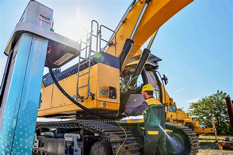 Liebherr Hydrogen Excavator Receives Bauma Innovation Award Uk Plant