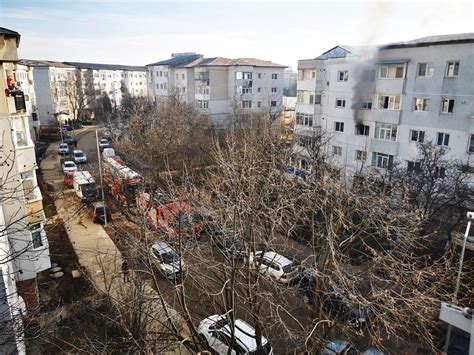 foto incendiu pe strada calugareni din bacau  de persoane au fost