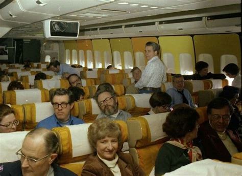 Braniff International B747 interior picture of inaugural flight from DFW to LGW 1978 | Aircraft ...