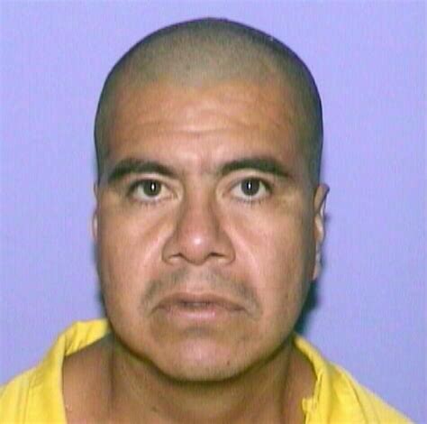 Regulo A Martinez Sex Offender In Unknown IL ILX00B2470