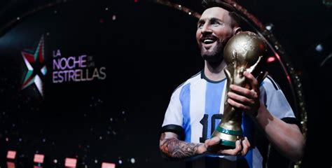 El Mejor Al Museo Conmebol Homenajeó A Lionel Messi Con Una Estatua En