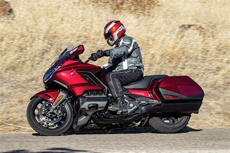 2019 Honda Gold Wing Dct Road Test Review Rider Magazine