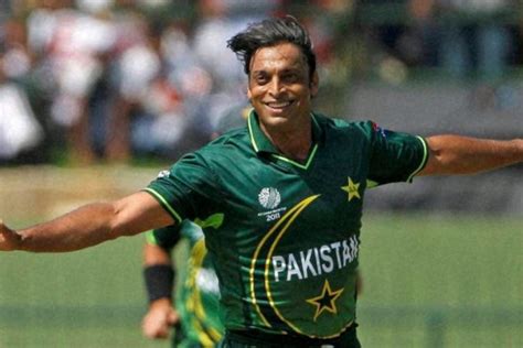 Best Pakistani Fast Bowlers Of All Time Itsonlycricket