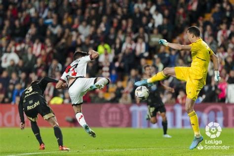 El Celta confirma el alcance de la lesión de Marchesín