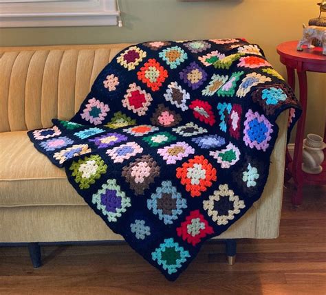 Granny Square Blanket . Granny Square Afghan . Afghan . Crochet Granny ...