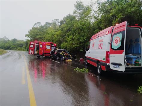 Saída De Pista Deixa Dois Feridos Na Ers 129 Em Muçum Grupo A Hora