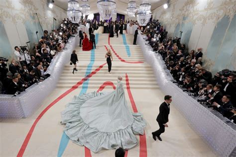 La cucaracha que se convirtió en el acto principal de la Met Gala 2023