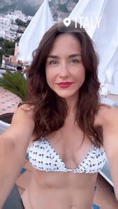 INSTA Erin Karpluk A Bikini In Italy Phun Org Forum