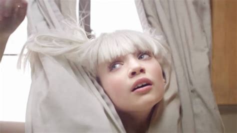 Meaning of “Chandelier” by Sia - Song Meanings and Facts