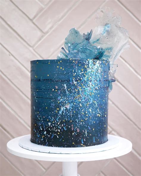 15 Amazing Space Themed Birthday Cake Ideas Out Of This World