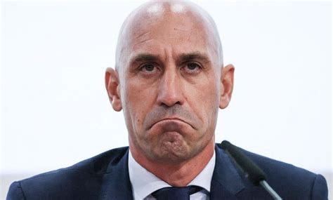 Luis Rubiales Renuncia A La Presidencia De La Real Federación Española