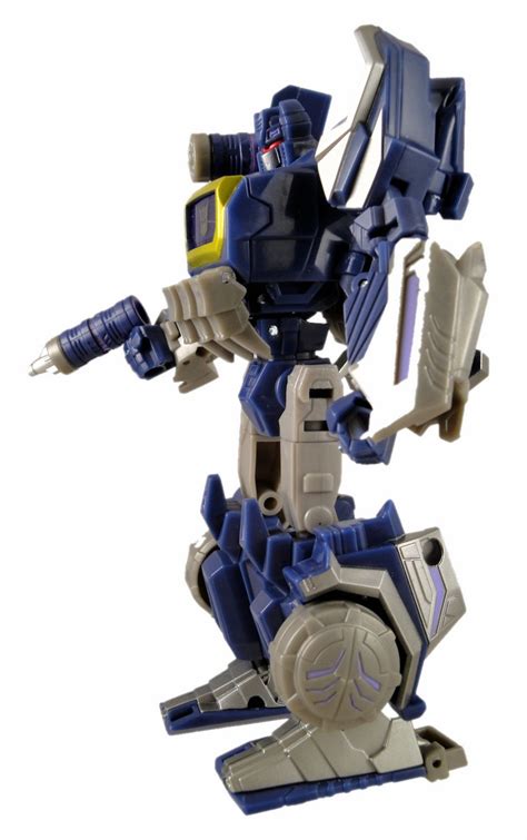 Review Transformers Generations Cybertronian Soundwave Battlegrip