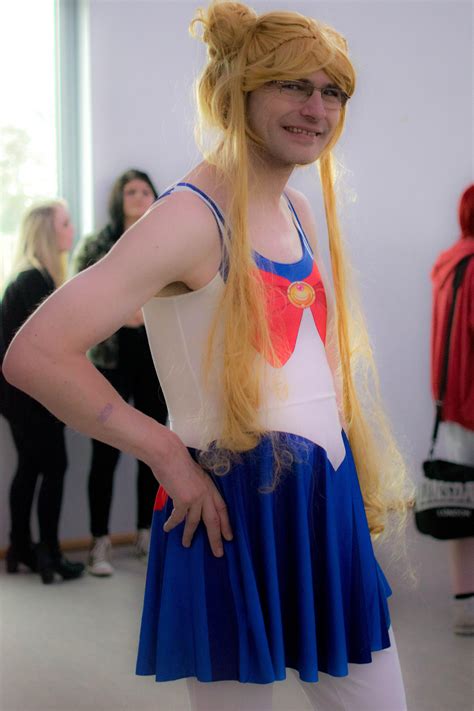 Sailor Moon Crossplay By Menetar On Deviantart