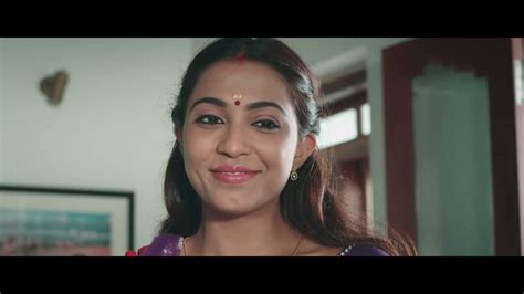 നീ ഇങ്ങോട്ട് വാ തിരിയുകയെങ്കിലും ചെയ്യ് Koppayile Kodumkattu Malayalam Romantic Scene