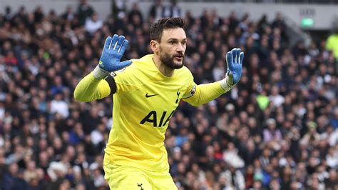 អនកចទ Hugo Lloris នងអវតតមន ៦ ទ ៨ សបតហ ដយសររបសជងគង