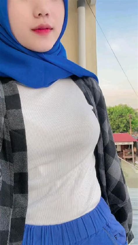 Ootd Gda Akhlak Gaya Hijab Sosok Perempuan Pakaian Seksi