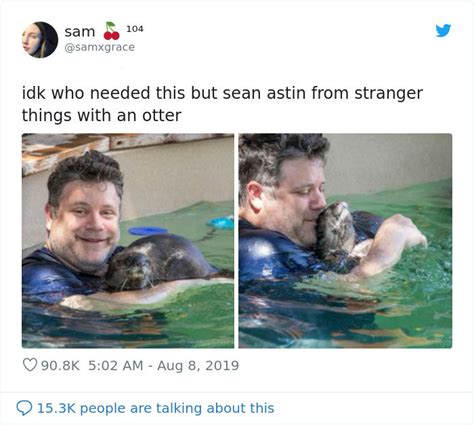 Photos Of Sean Astin Cuddling With An Otter Go Viral, Inspire Twitter ...