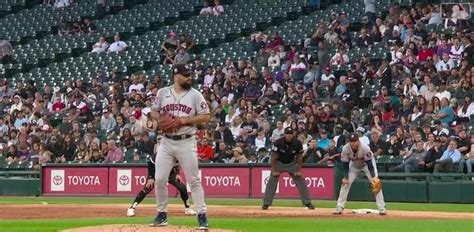 Mlb Houston Astros José Urquidy Se Va Sin Decisión Tras Lanzar 7