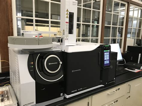 Shimadzu Qp Nx Gas Chromatograph Mass Spectrometer Organic