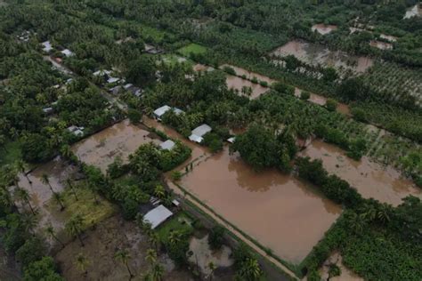 Aumentan A Los Muertos Por Lluvias En El Salvador Telesur