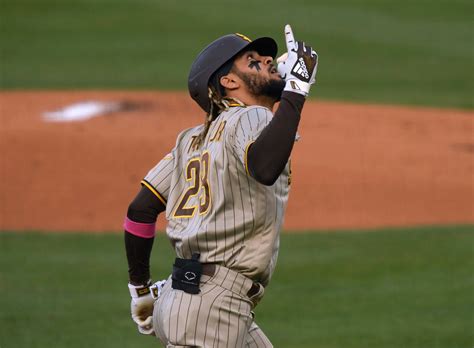 Ghiroli: Astros give their minor leaguers a big boost; José Bautista