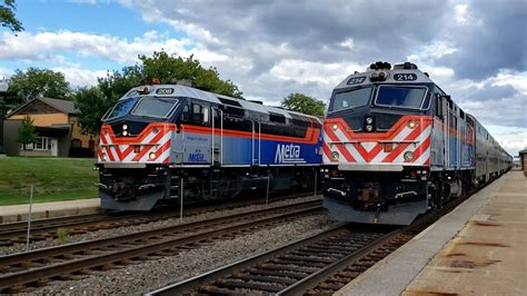 Metra Bnsf Rush Hour At Westmont Il Youtube