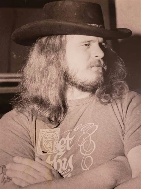 Pin By Jim L On Lynyrd Skynyrd 1970s Ronnie Van Zant Lynyrd Skynyrd