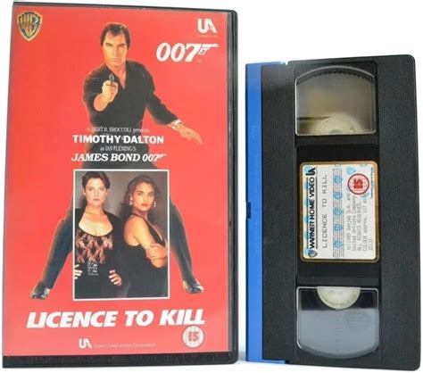 Amazon.com: Licence to Kill [VHS] : Timothy Dalton, Robert Davi, Carey ...