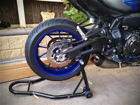 Cheap Paddock Stand For Your Yamaha MT07 Motorcycle Not Sealed