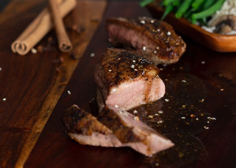 Poitrines de canard sauce au miel et aux épices chinoises Canards du