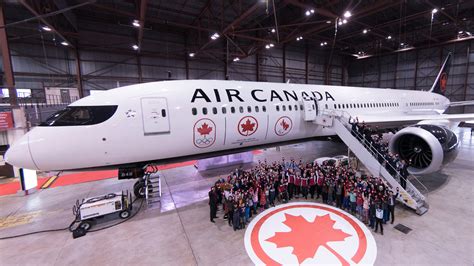 Air Canada Porte Haut Le Drapeau Grâce à Son Partenariat Renouvelé Avec