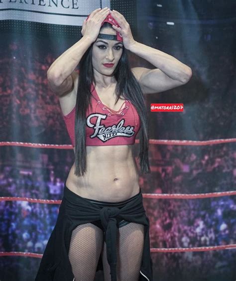 Nikki Bella Nikki Bella Photos Nikki And Brie Bella Professional