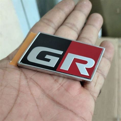 Jual Emblem Logo Gr Grill Depan Fortuner Yaris Rush Agya Raize Original