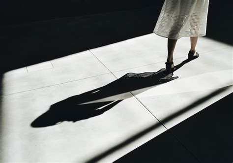 15 Tips For Creative Shadow Photography