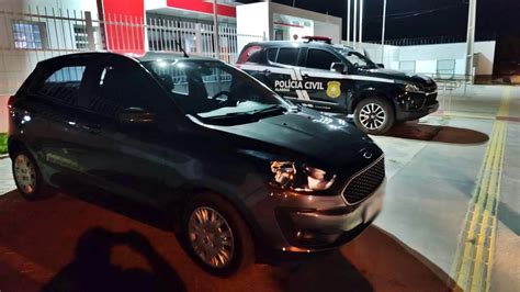 Polícia Civil recupera em Penedo Ford Ka roubado em São Miguel dos