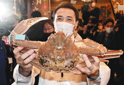 【石川】「輝」500万円 加能ガニ 最高級ブランド デビュー ：北陸中日新聞web