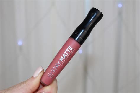 Rimmel Stay Matte Liquid Lipstick Swatches, Review and Photo's | Pink Paradise Beauty