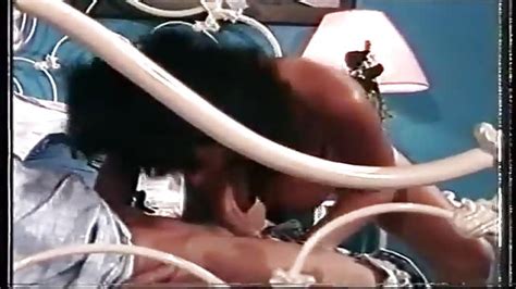 Bikini Girls PORNDROIDS