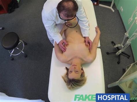 Fakehospital New Doctor Gets Horny Milf Naked And Wet With Desire