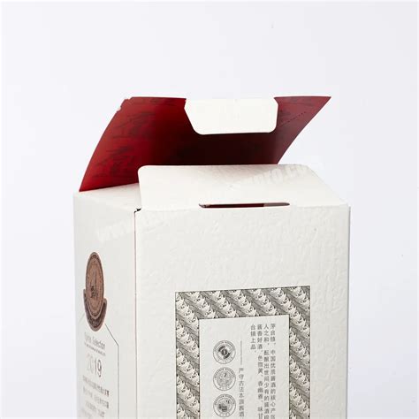 Custom Made Luxury Rigid Cardboard Liquor Set Packaging Boxes Champagne