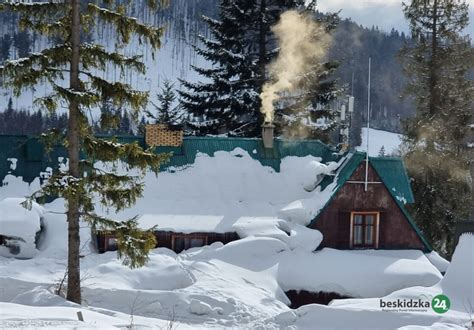 Dymiące schroniska przejdą do historii Beskidzka24 pl Regionalny