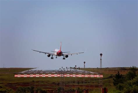 Câmara de Foz reclama de atraso e pede homologação urgente da pista do