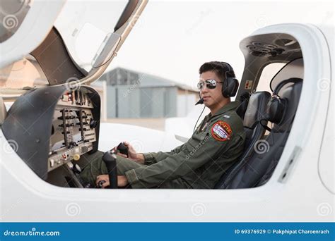 military pilot   girl editorial image cartoondealercom