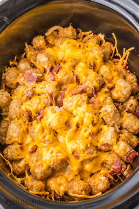 This Crock Pot Cheesy Chicken Bacon Tater Tot Bake Takes Everyone S