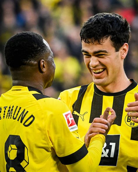 B R Football On Twitter Dortmund Bochumyoussoufa Moukoko Scores