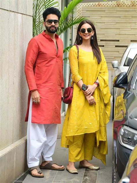 Jackky Bhagnani Rakul Preet Singh S Wedding First Picture Is Finally