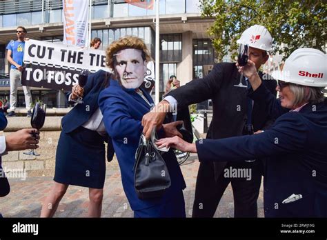 London Uk 16th Sep 2023 Protesters Dressed As Executives From